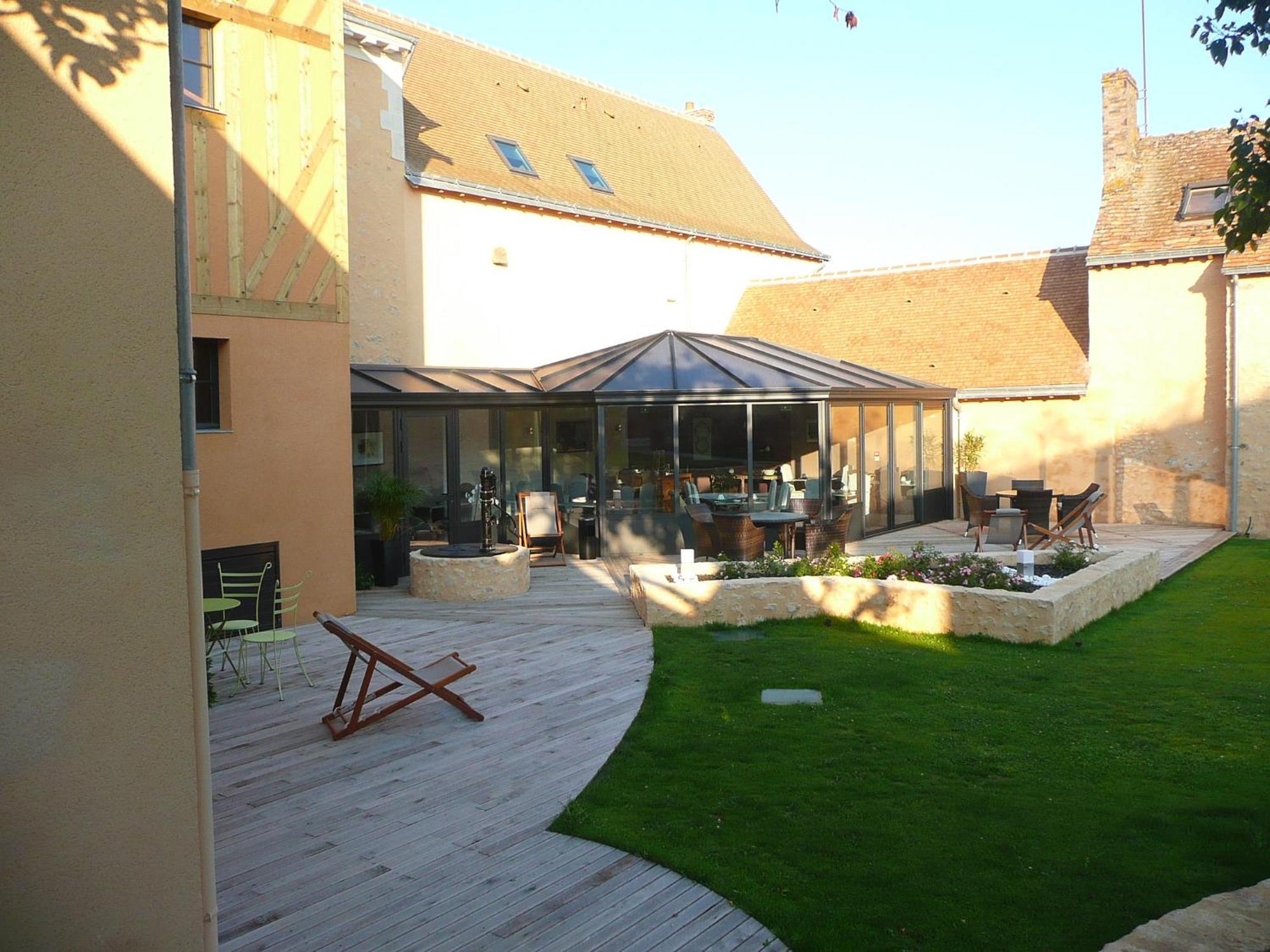 Hotel Le Saint Aubin Chevillé Exterior foto